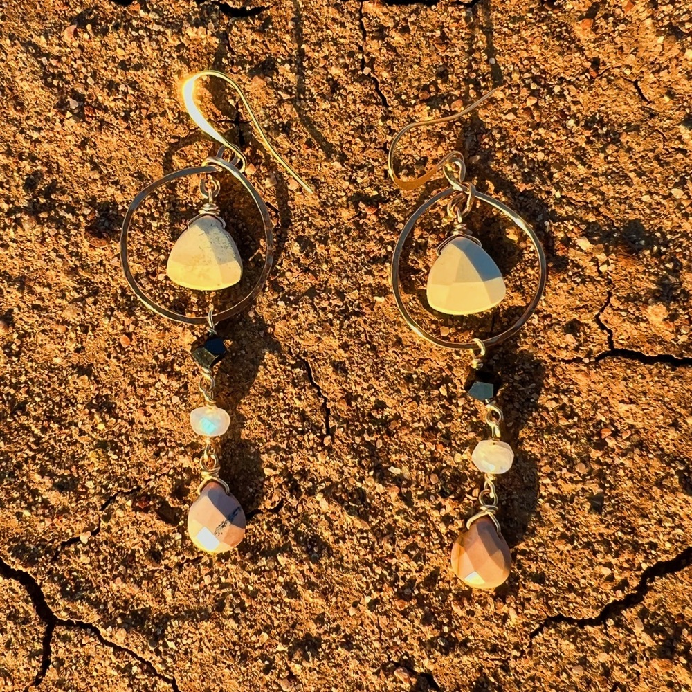 HANDMADE JEWELRY 🌞 @solreflectionjewelry on Instagram